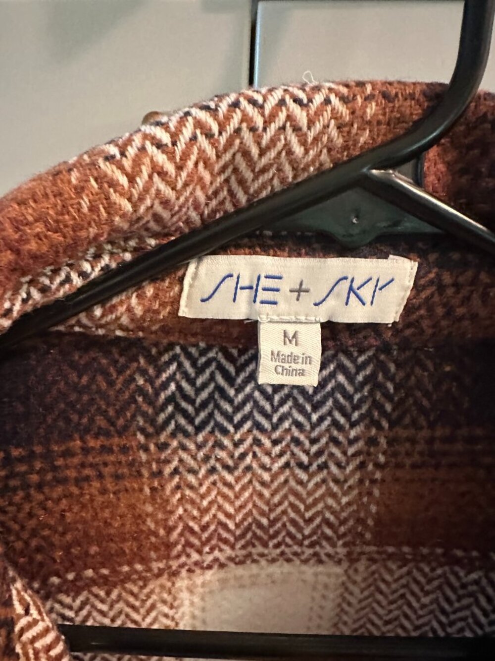 She + Sky Shacket Size Medium - Picture 4 of 4